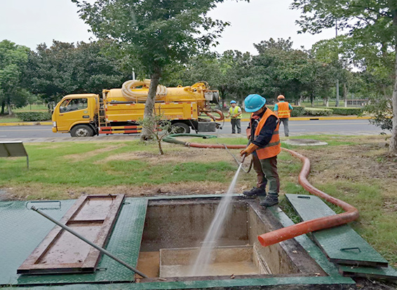 桑植化油池清理